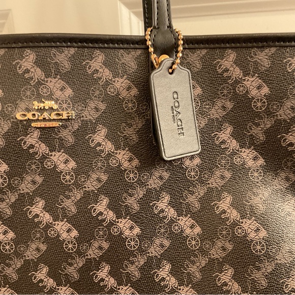 Coach Horse & Carriage Print Reversible City Tote - Black - Picture 6 of 15